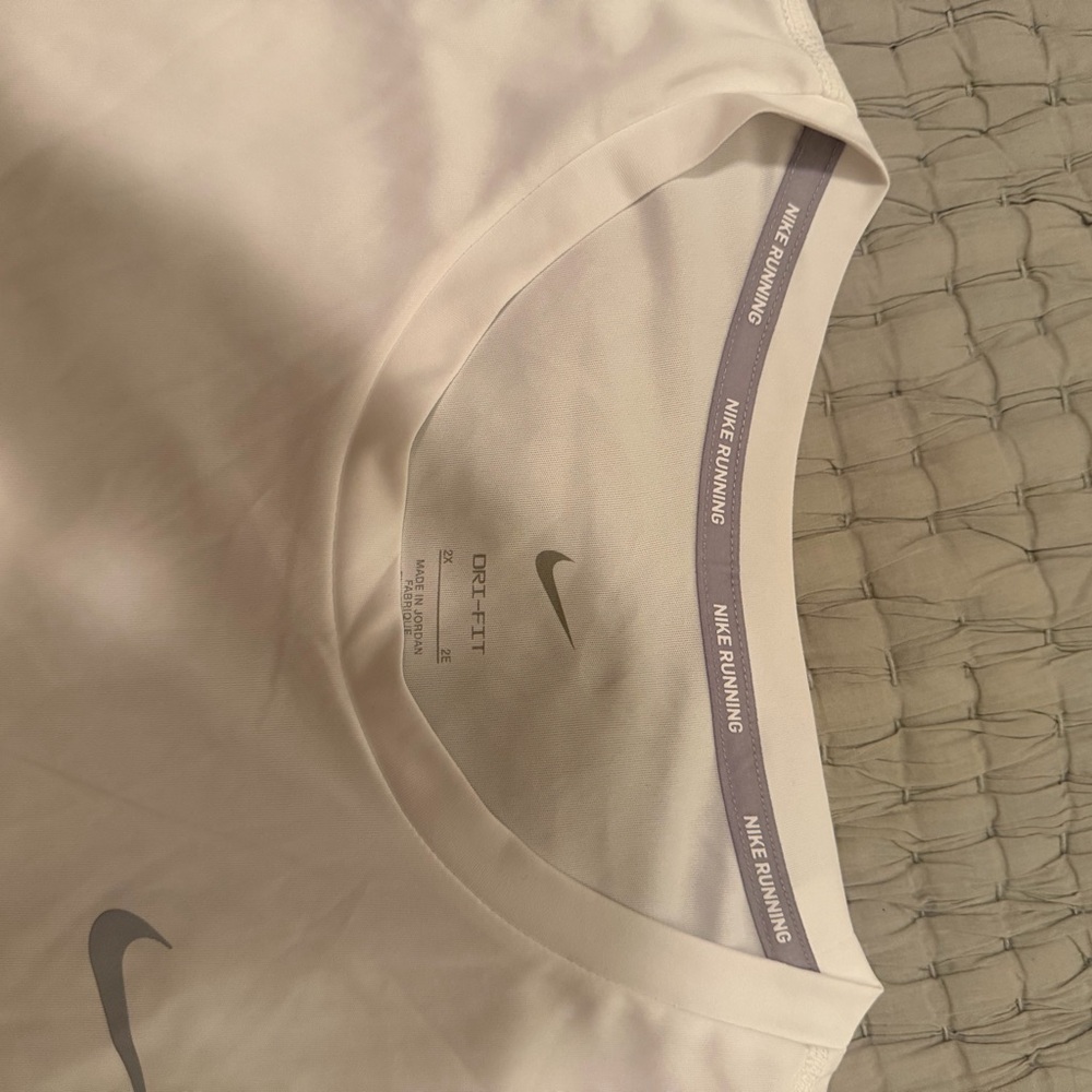 Nike White Dri-FIT Short Sleeve Tee - Picture 2 of 3